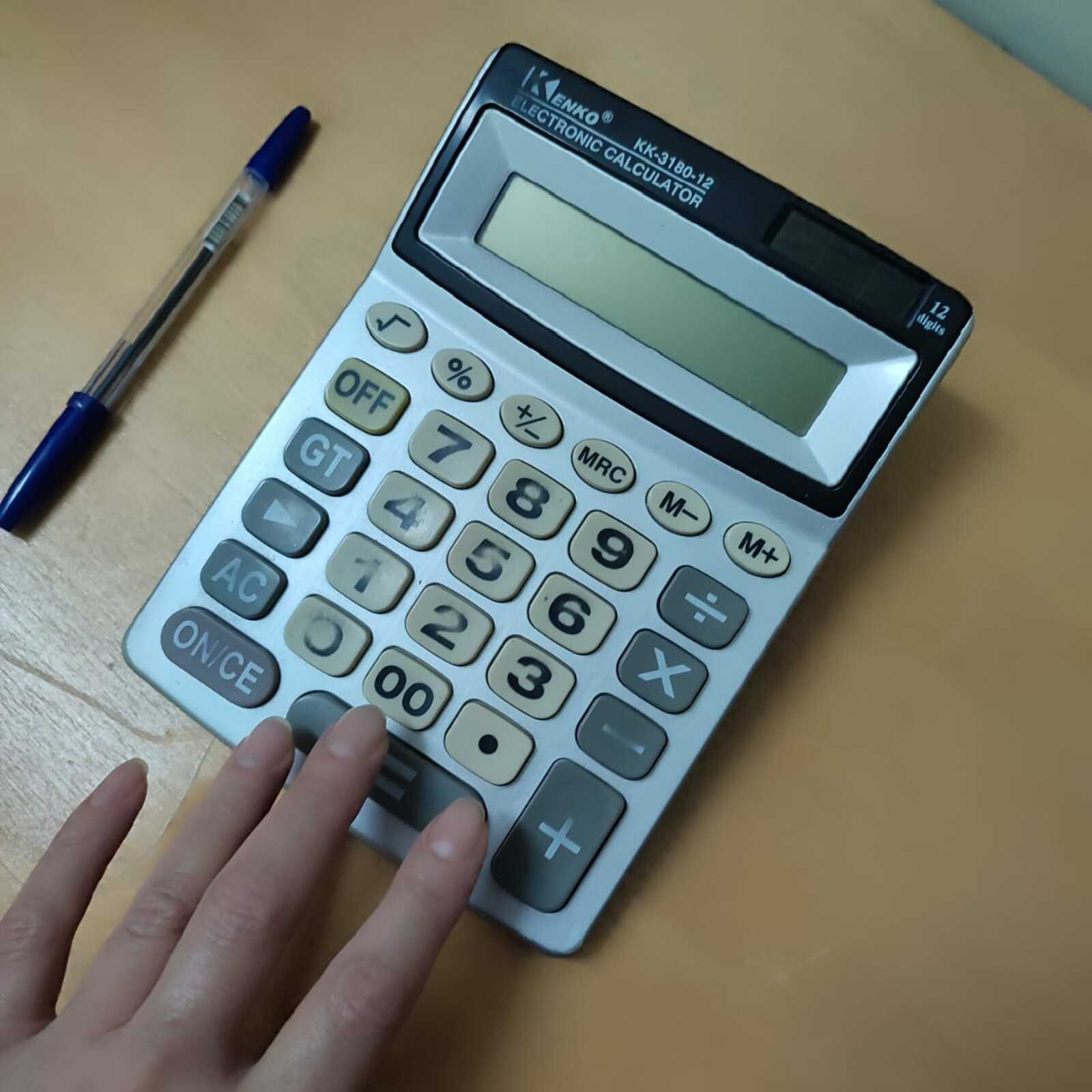Девятиклассникам официально разрешили использовать калькулятор на ОГЭ по математике