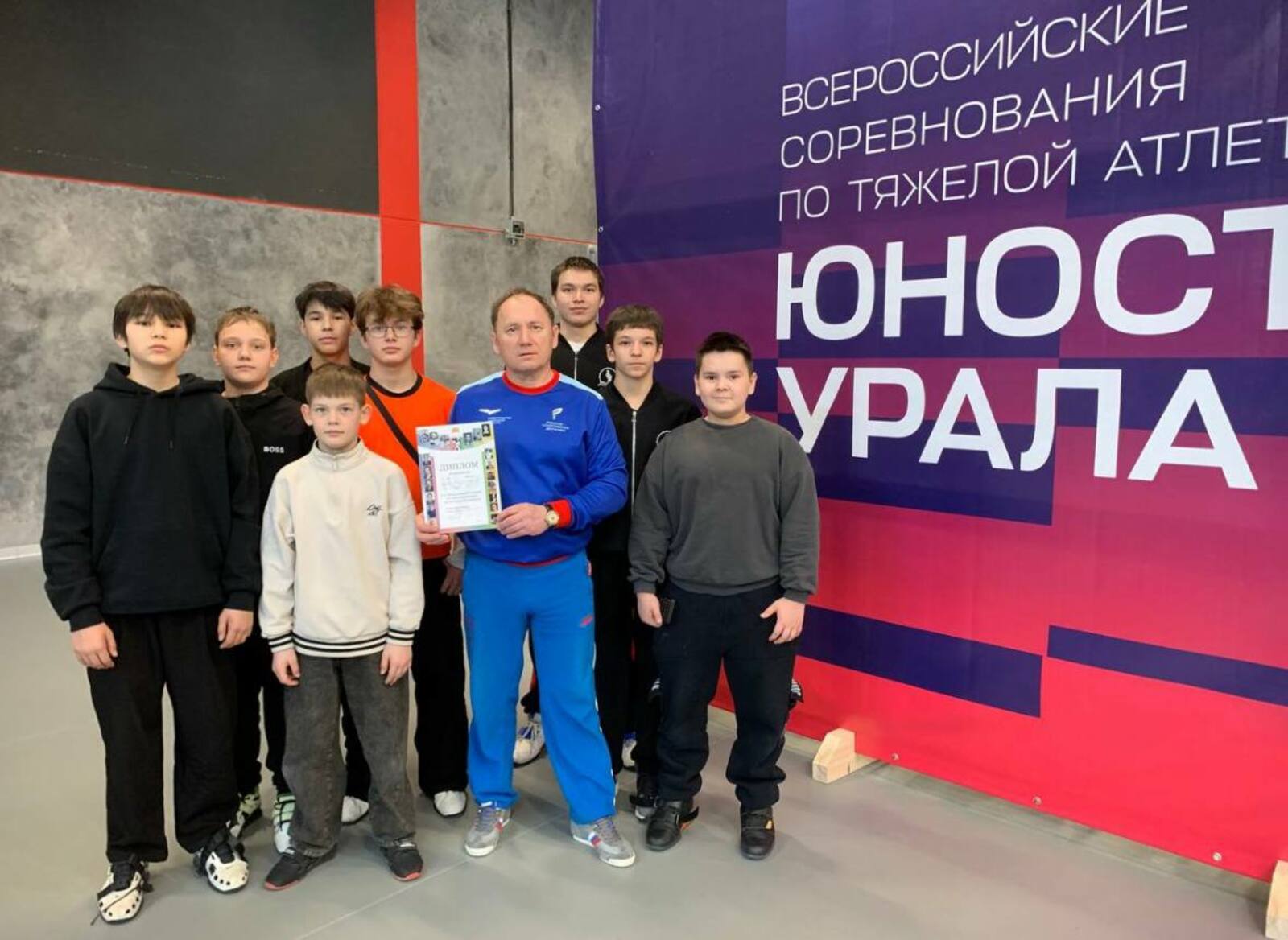 Каменск-Уральский рукоплескал альшеевским атлетам