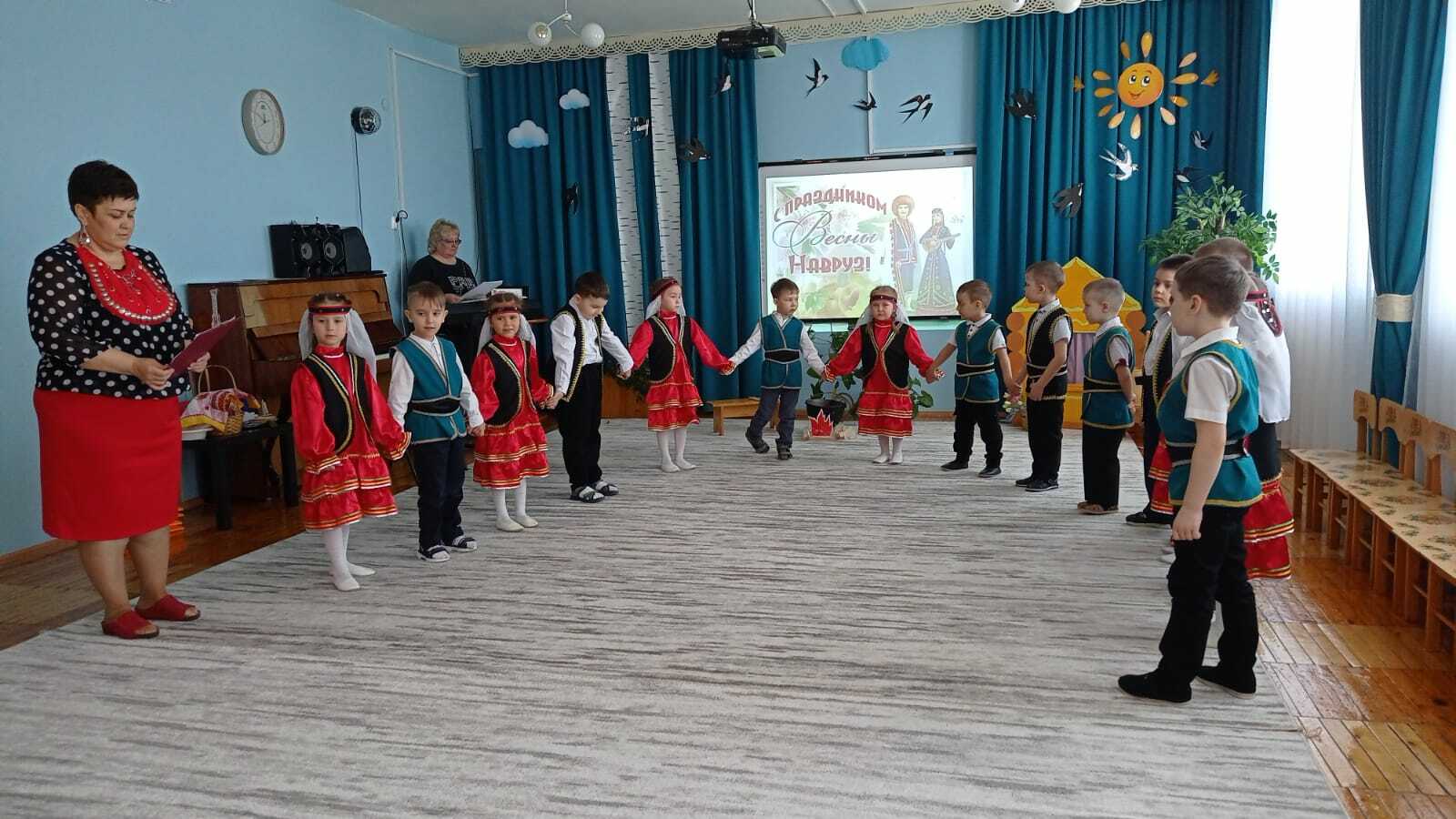 Юбилей в эти дни отмечает детский сад №4 села Раевский