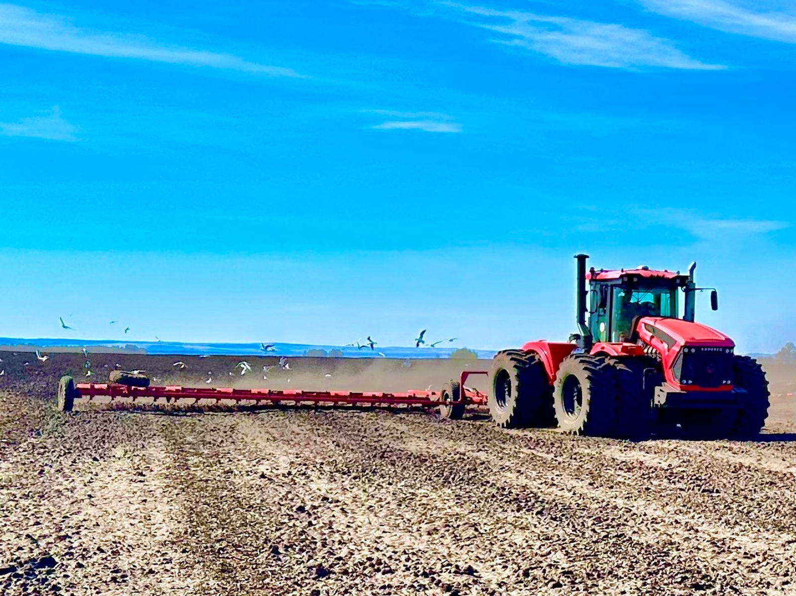 Альшеевские аграрии приступили к весенним полевым работам.