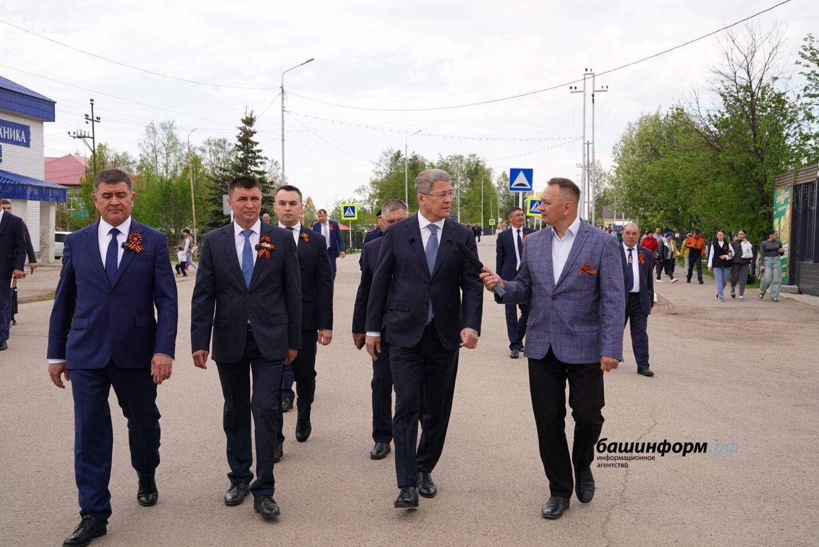 Глава Башкирии анонсировал план благоустройства главных площадей райцентров