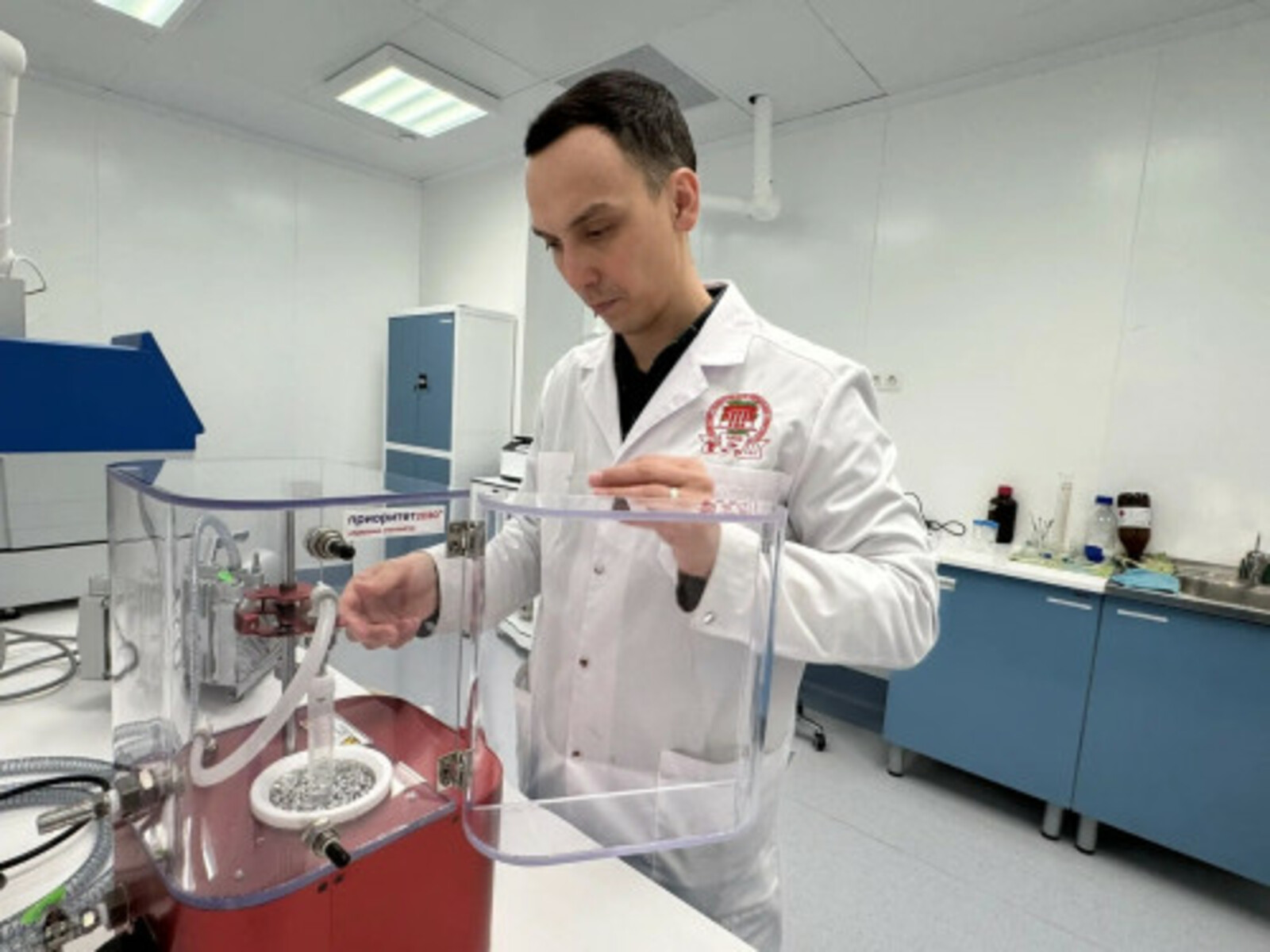 Вуз-резидент Межвузовского кампуса Уфы создает инновации в пептидной химии