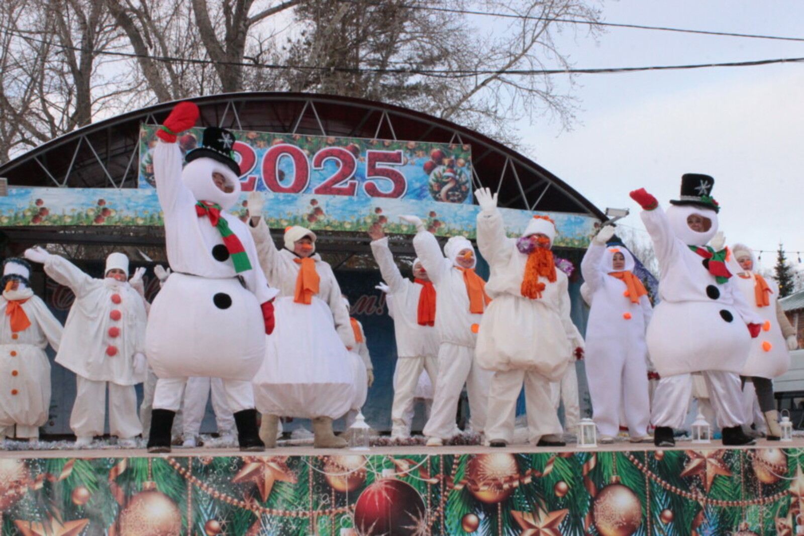 Гострудинспеция дала разъяснения по выходным и работе в праздничные дни