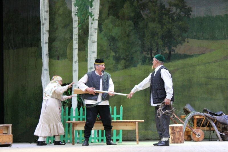 Еще одна премьера башкирского народного театра «Тамаша» прошла с аншлагом