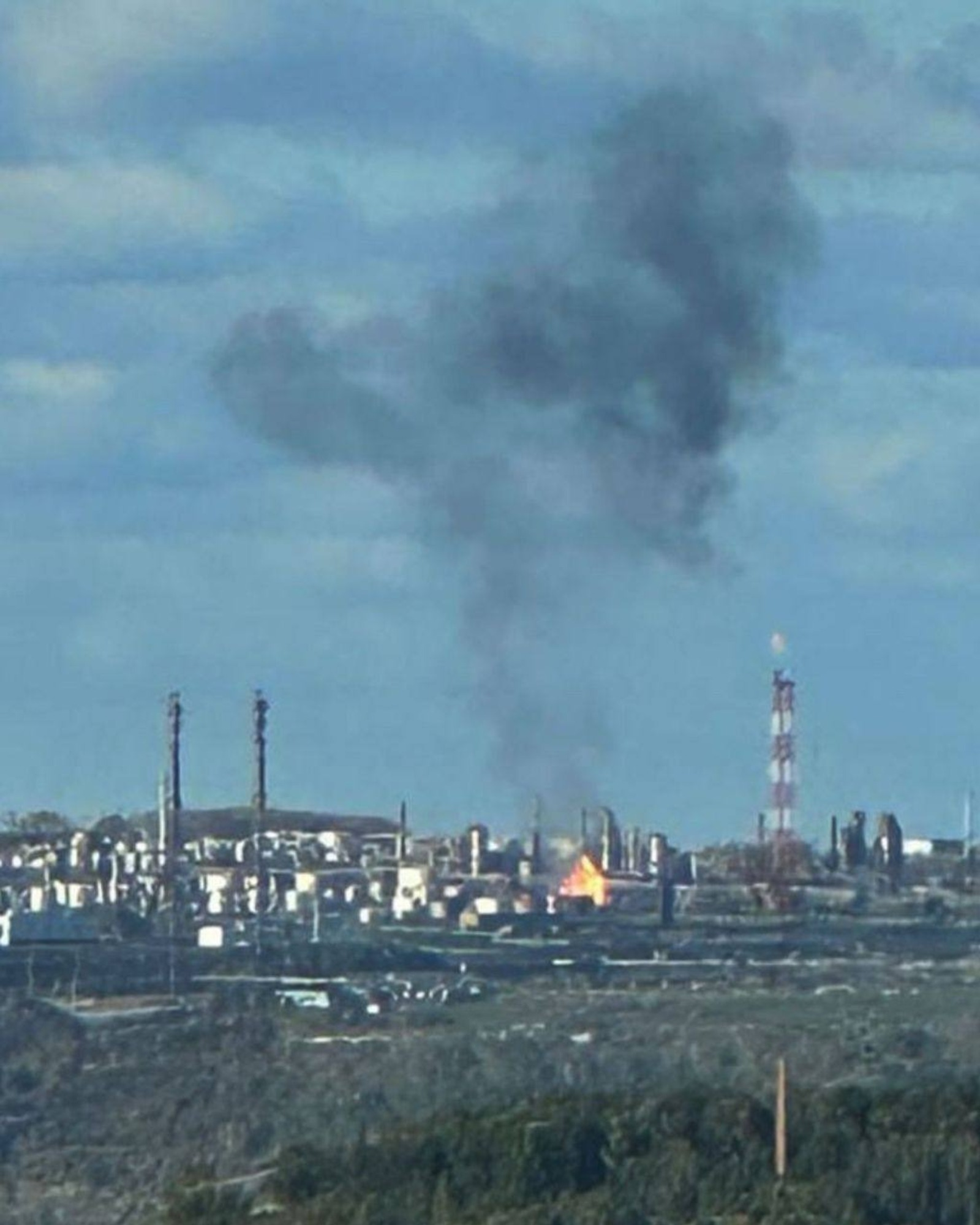 Предприятие Уфы после атаки БПЛА работает в штатном режиме