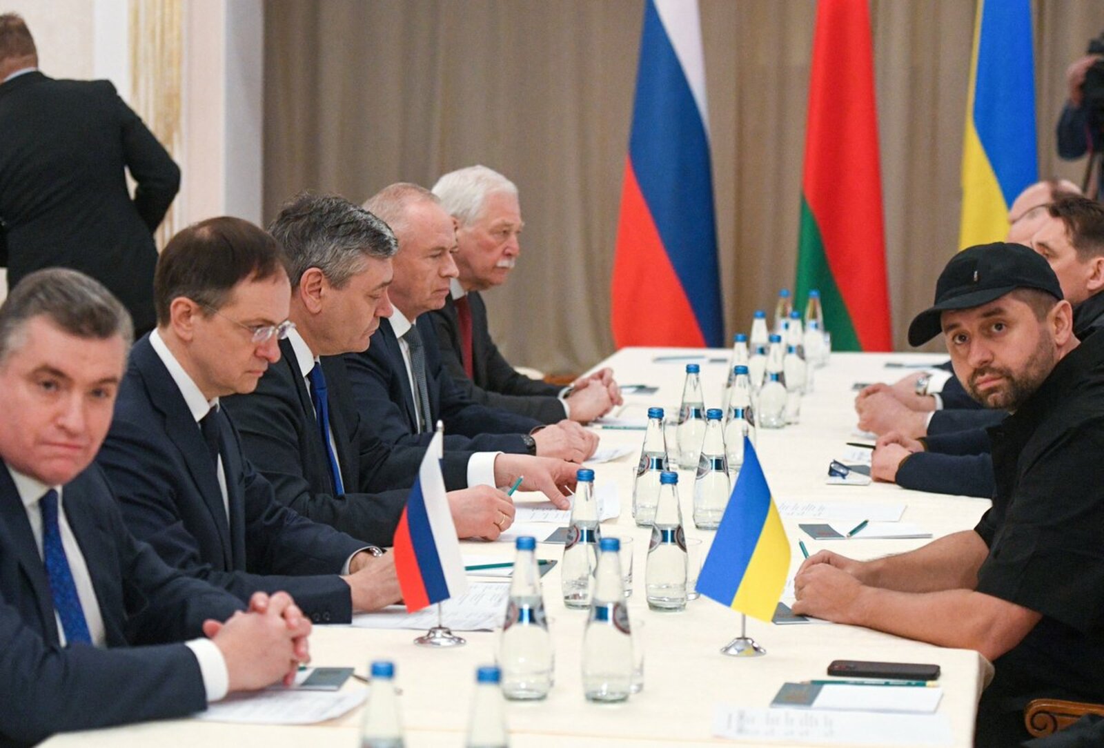 Переговоры России и Украины в  Белоруссии завершились