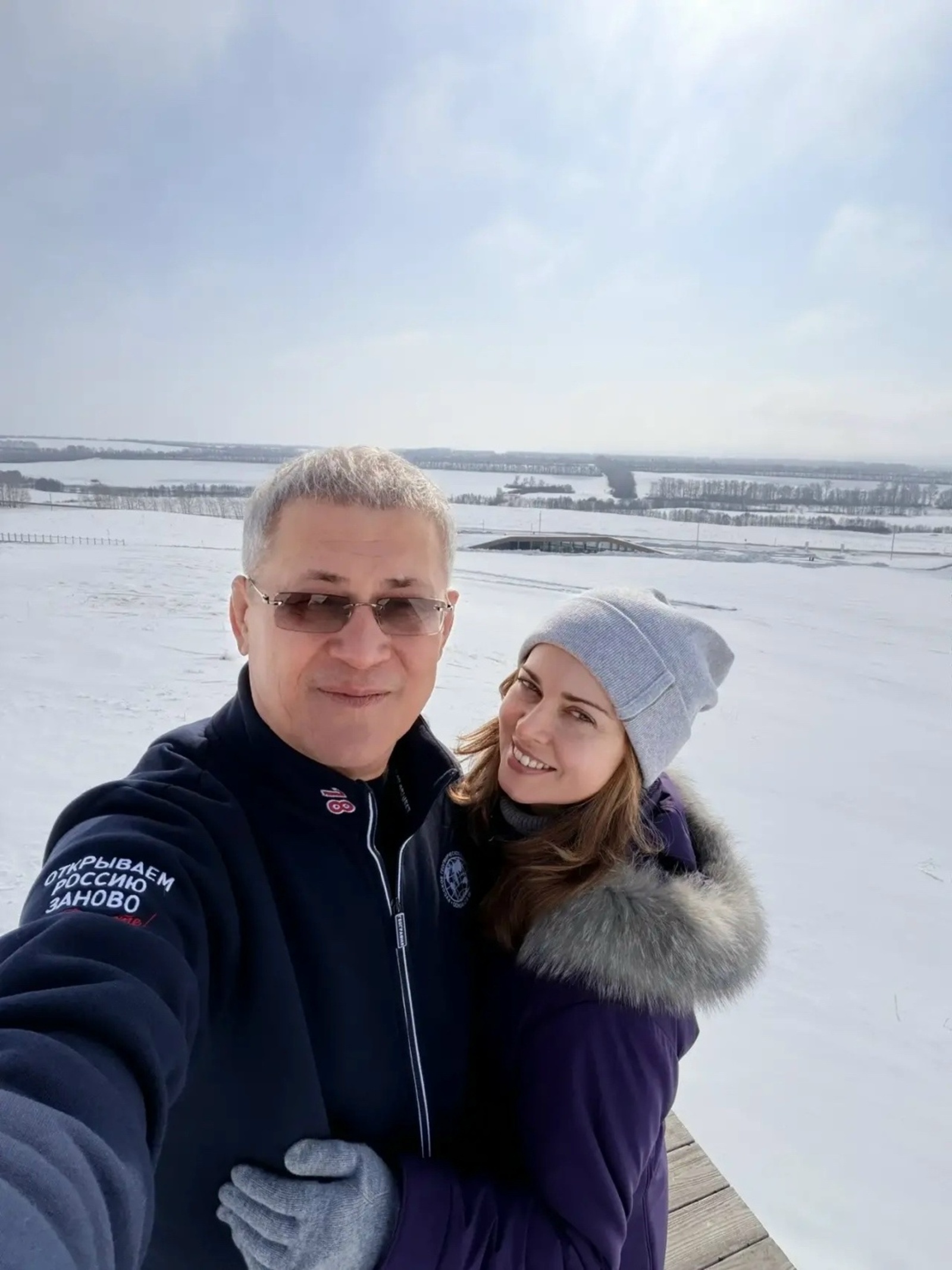 Радий Хабиров посетил мавзолей Тура-хана