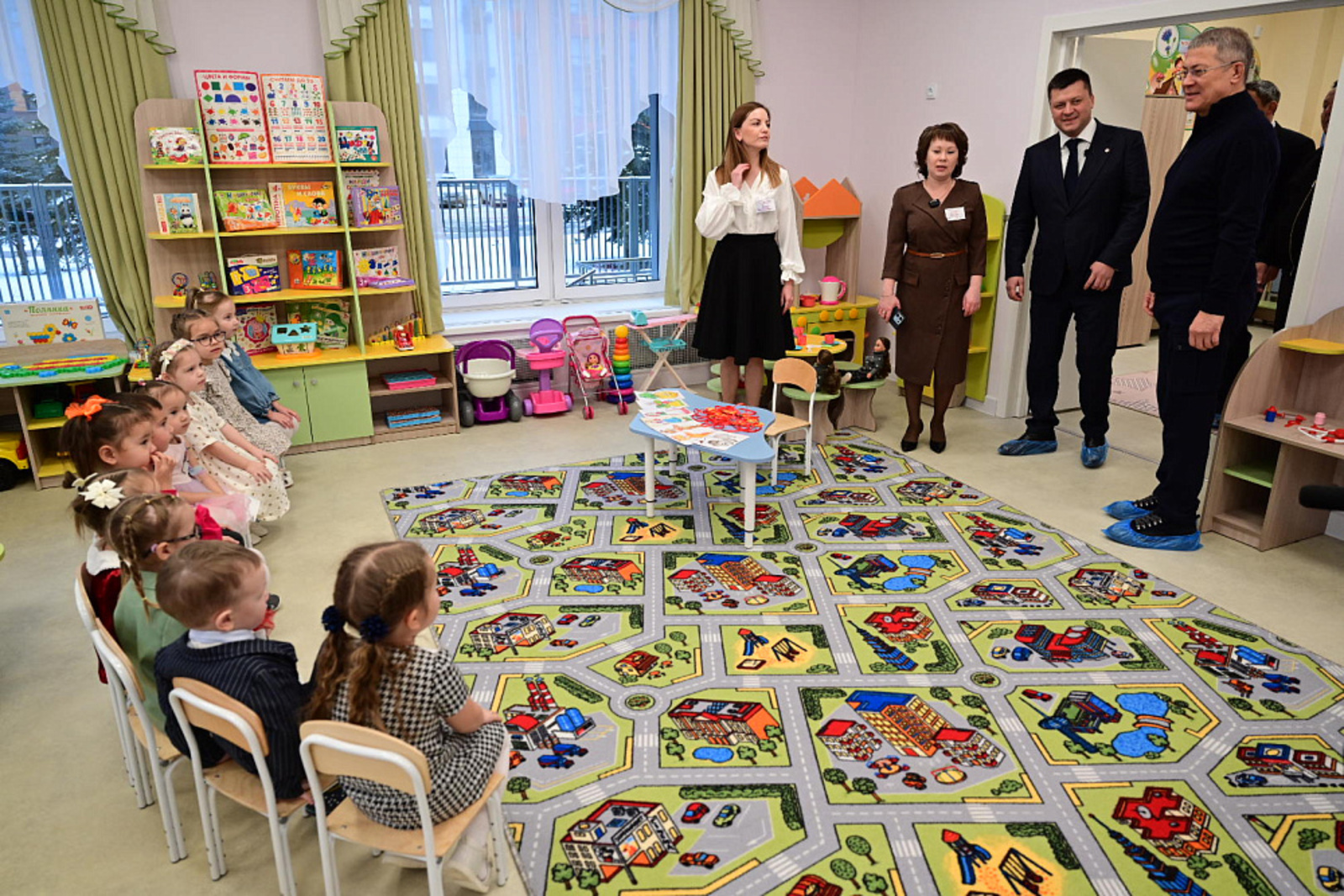 Глава республики посетил новый детский сад в Уфе