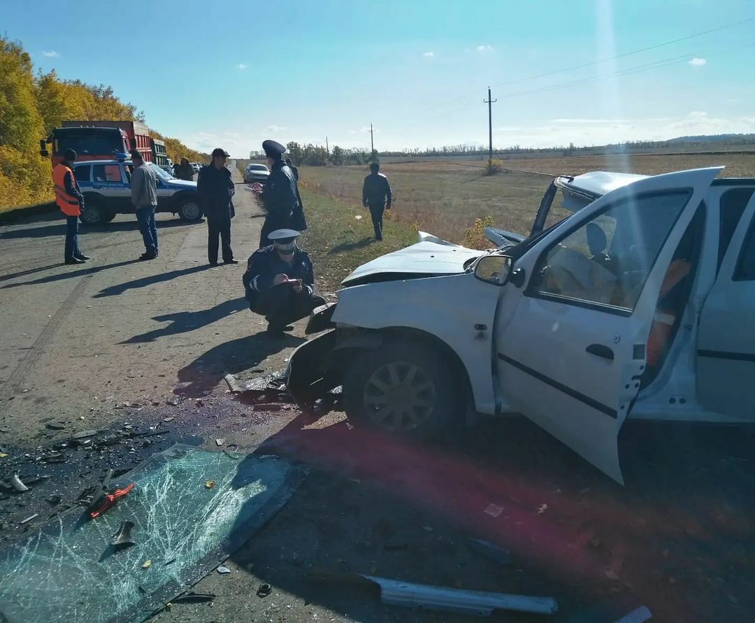 Четыре человека погибли в страшной аварии в Альшеевском районе