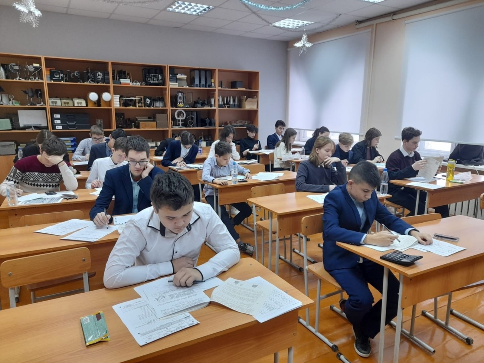 В Альшеевском районе ЕГЭ предстоит сдать 125 одиннадцатиклассникам,  ОГЭ - 472 девятиклассникам