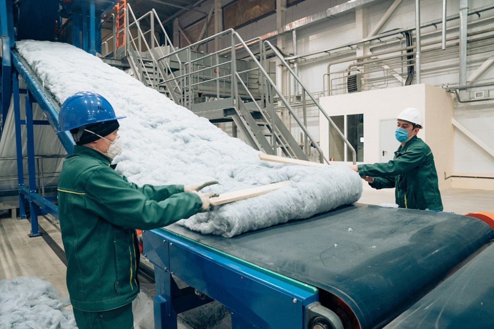 В Благовещенском районе Башкирии запустили завод по производству промышленных изоляционных материалов