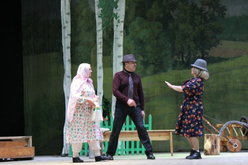 Еще одна премьера башкирского народного театра «Тамаша» прошла с аншлагом