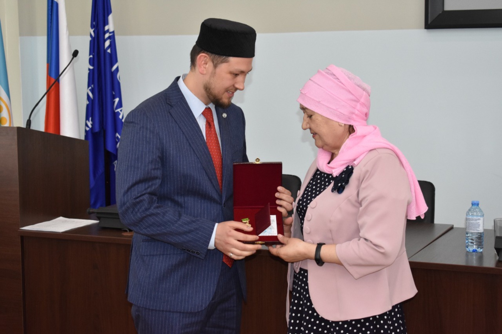 Лилия Буранбаева из села Трунтаишево удостоена медали «За большие заслуги перед татарским народом»