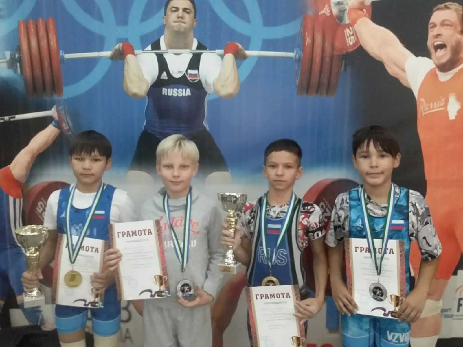 Альшеевские тяжелоатлеты стали серебряными призерами первенства Башкортостана