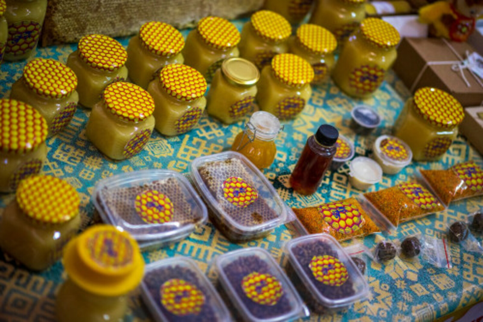Половину всего меда в Башкортостане производят пчеловоды 15 районов
