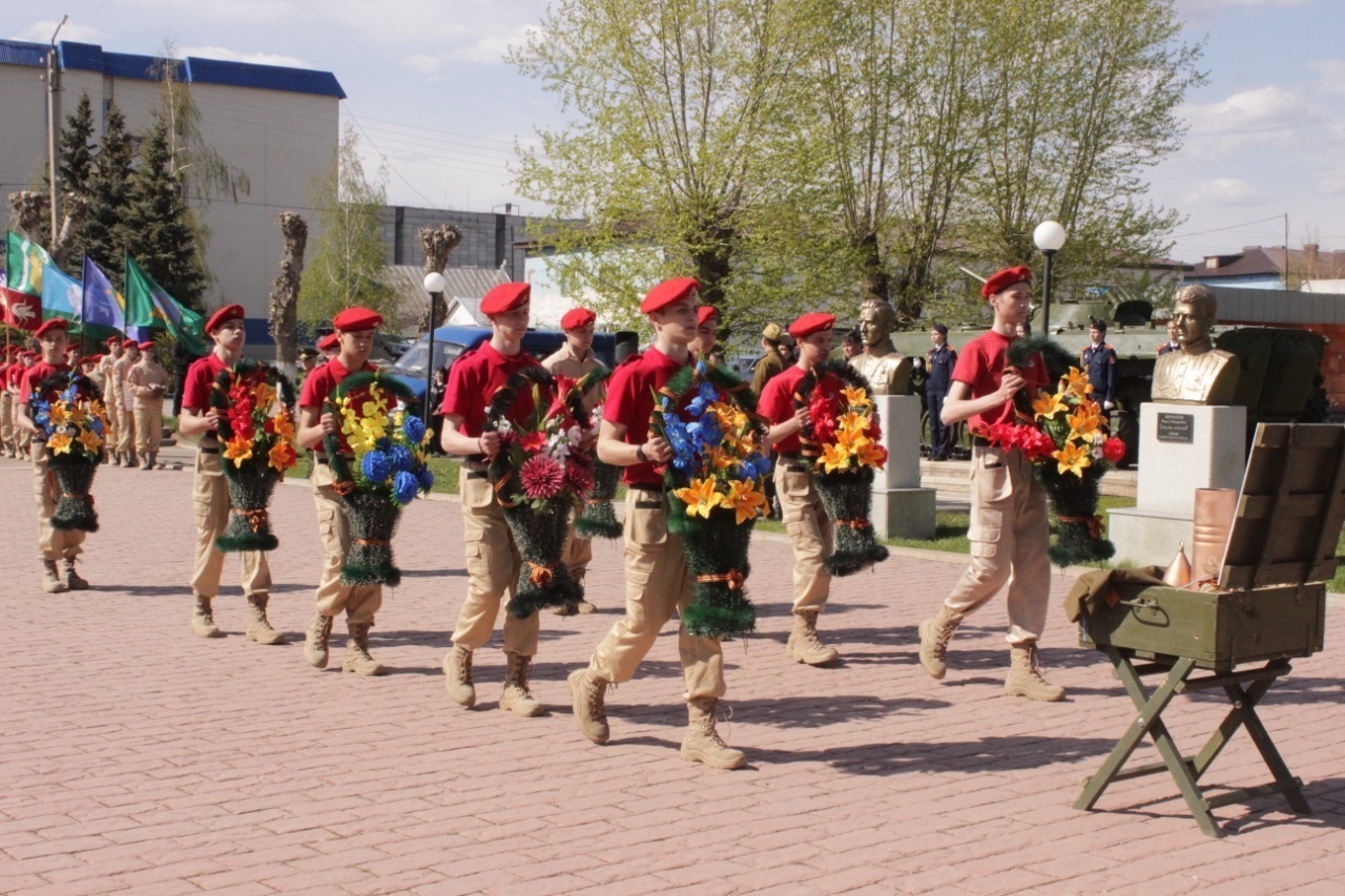 Альшеевский район присоединился к марафону «Земля памяти» по заложению гильзы с землей в основание памятника Минигали Шаймуратову