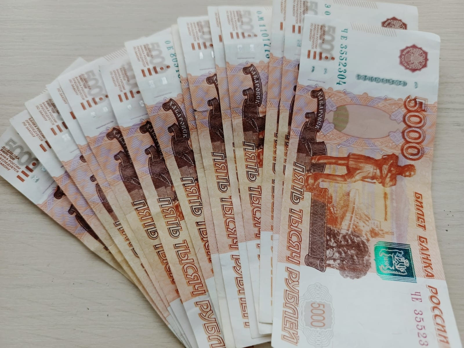 Беременным женам военнослужащих увеличат пособие