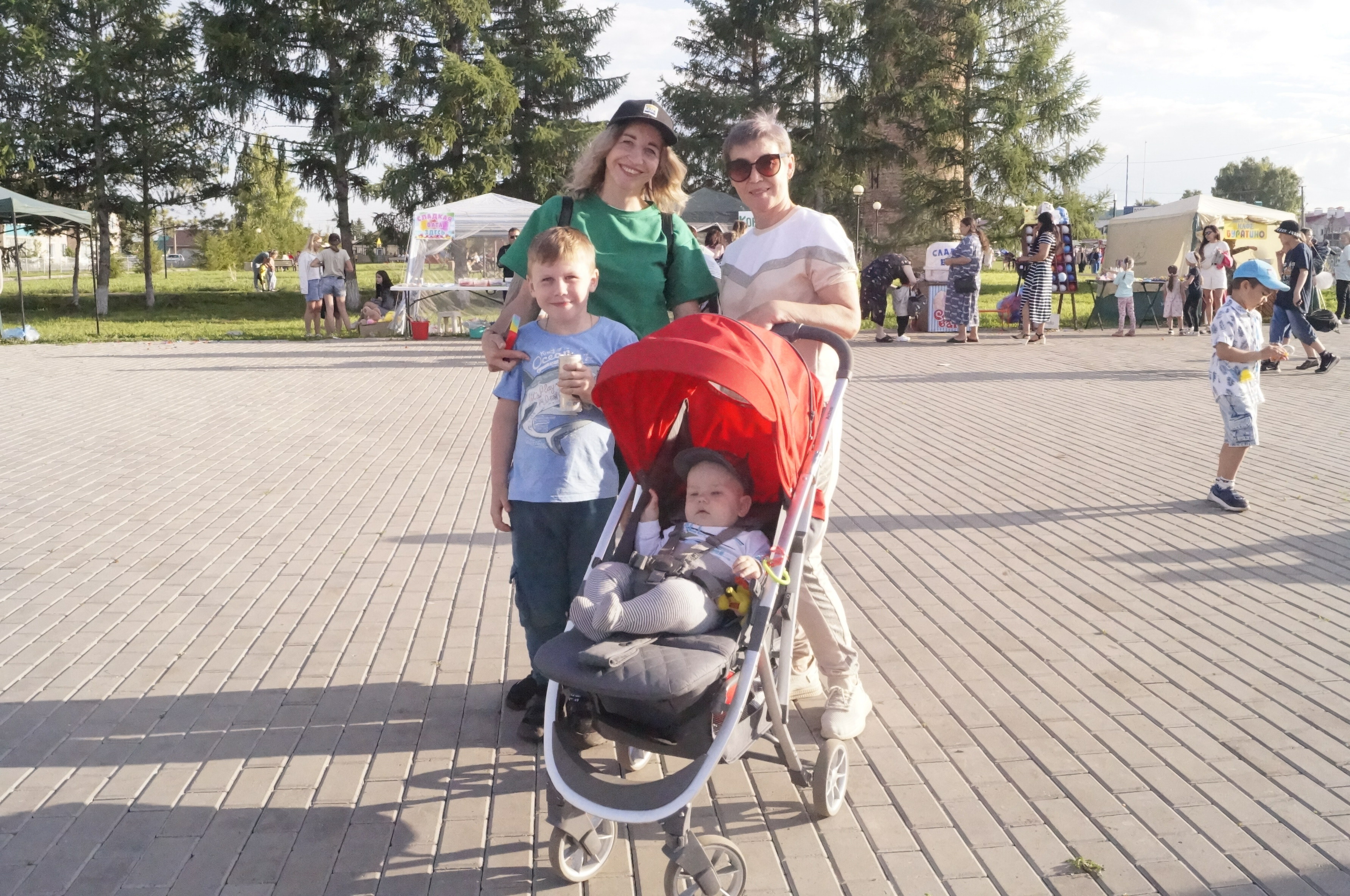 Парк «Молодежный» села Раевский стал местом всеобщего притяжения