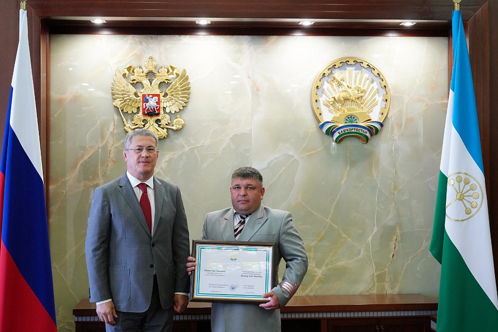 Альшеевские железнодорожники удостоились государственных наград