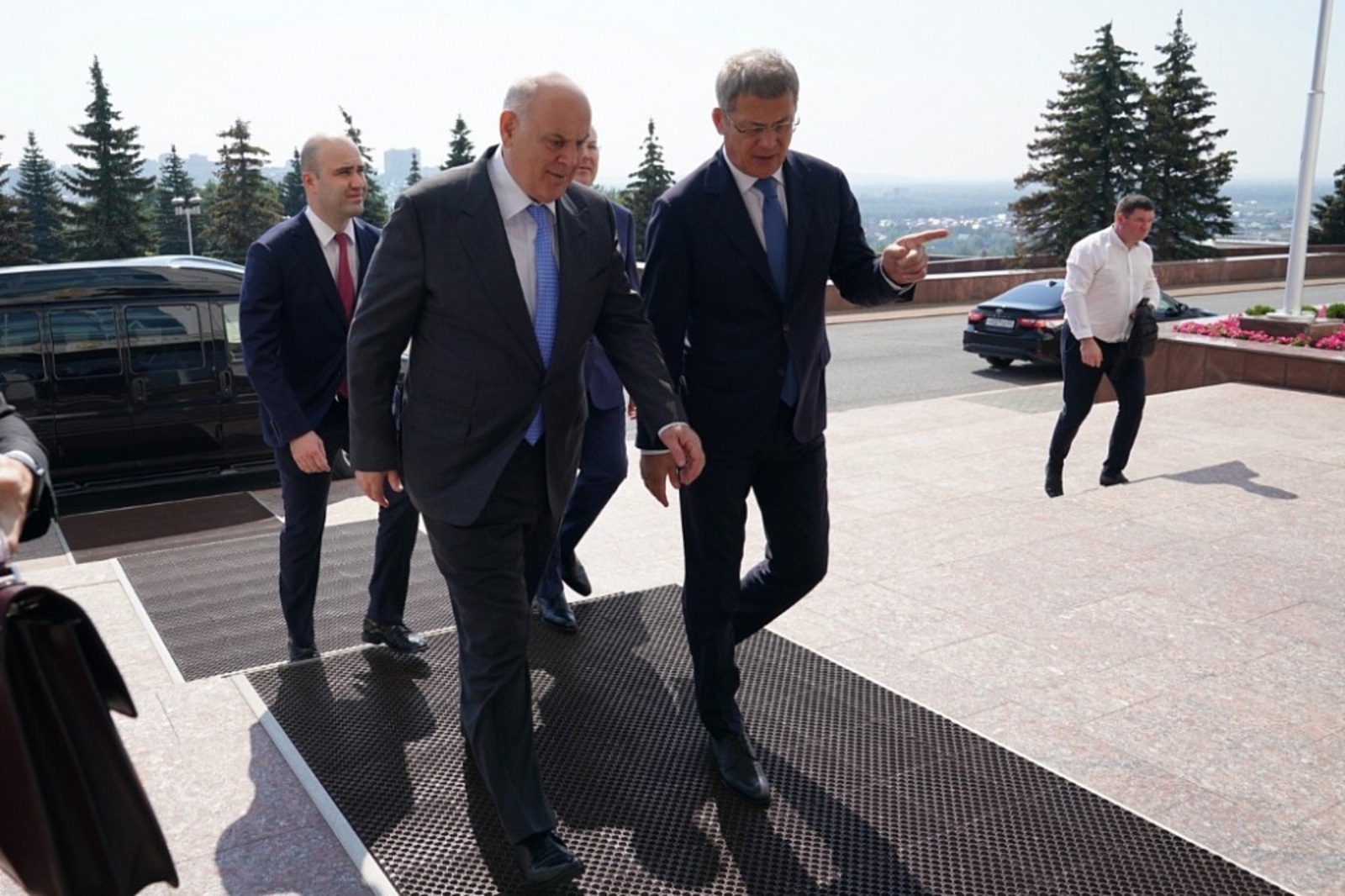 Встреча с Президентом Абхазии Асланом Бжания