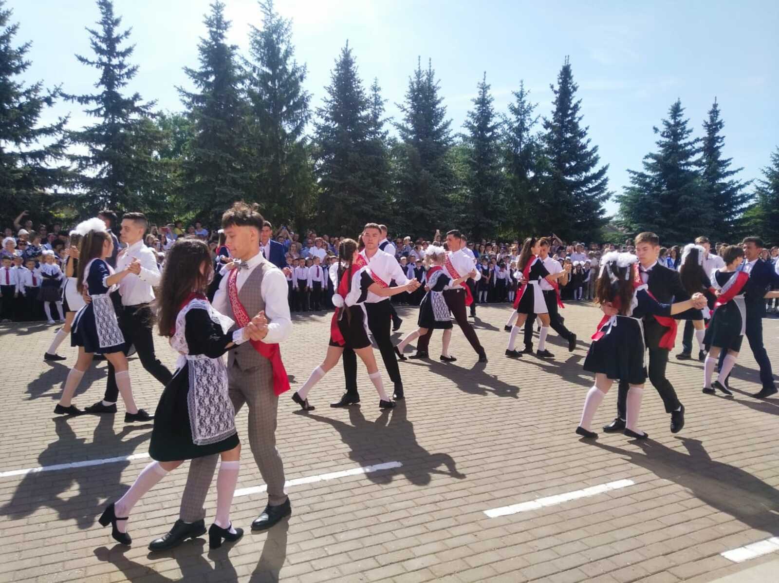 ЕГЭ в этом году предстоит сдать 140 альшеевским одиннадцатиклассникам