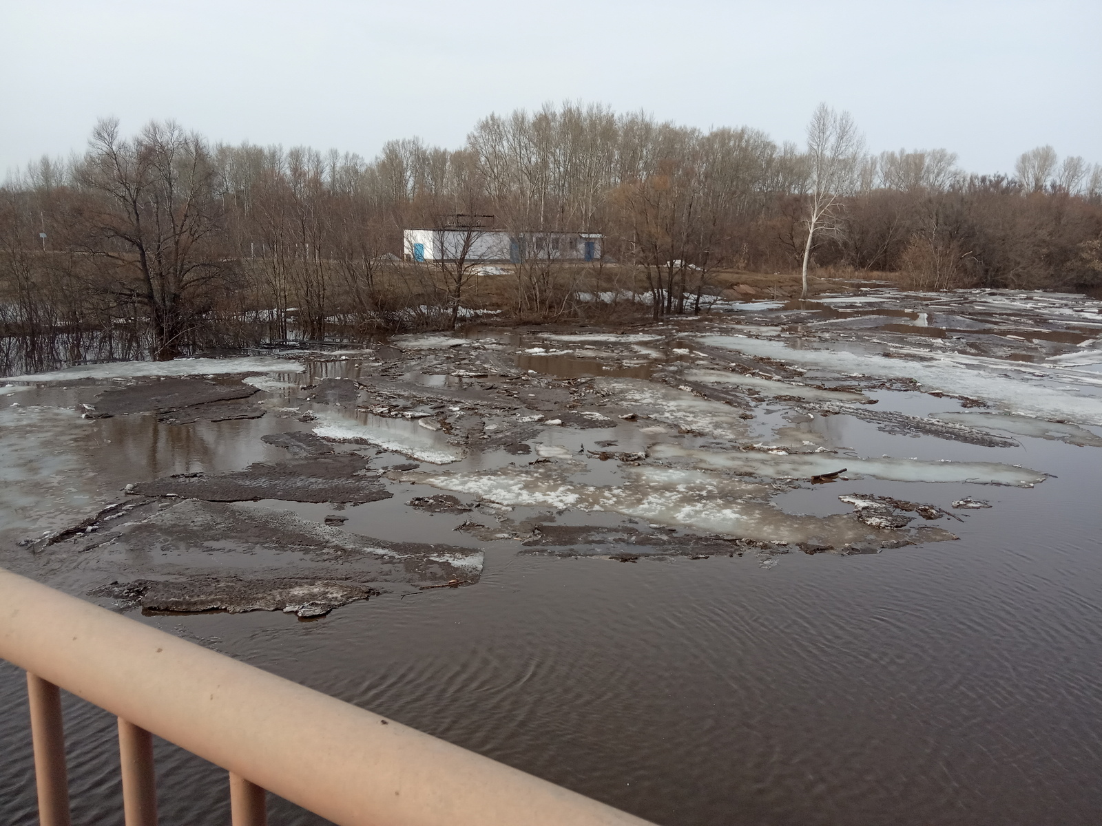 Паводковая обстановка в башкирии. Река. Большая вода Челябинск.
