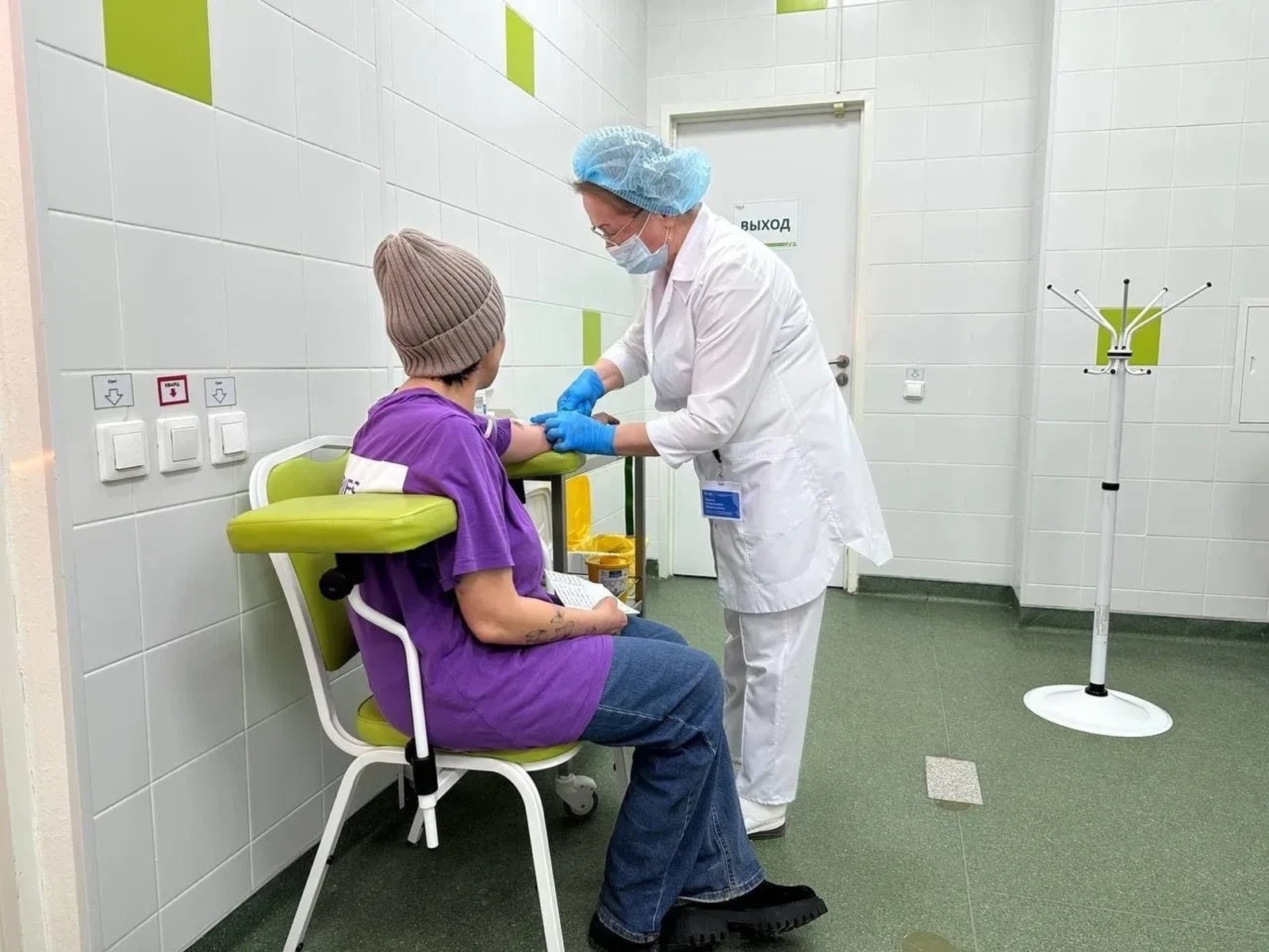 Благодаря нацпроектам 259 медицинских работников из Башкирии получили поддержку