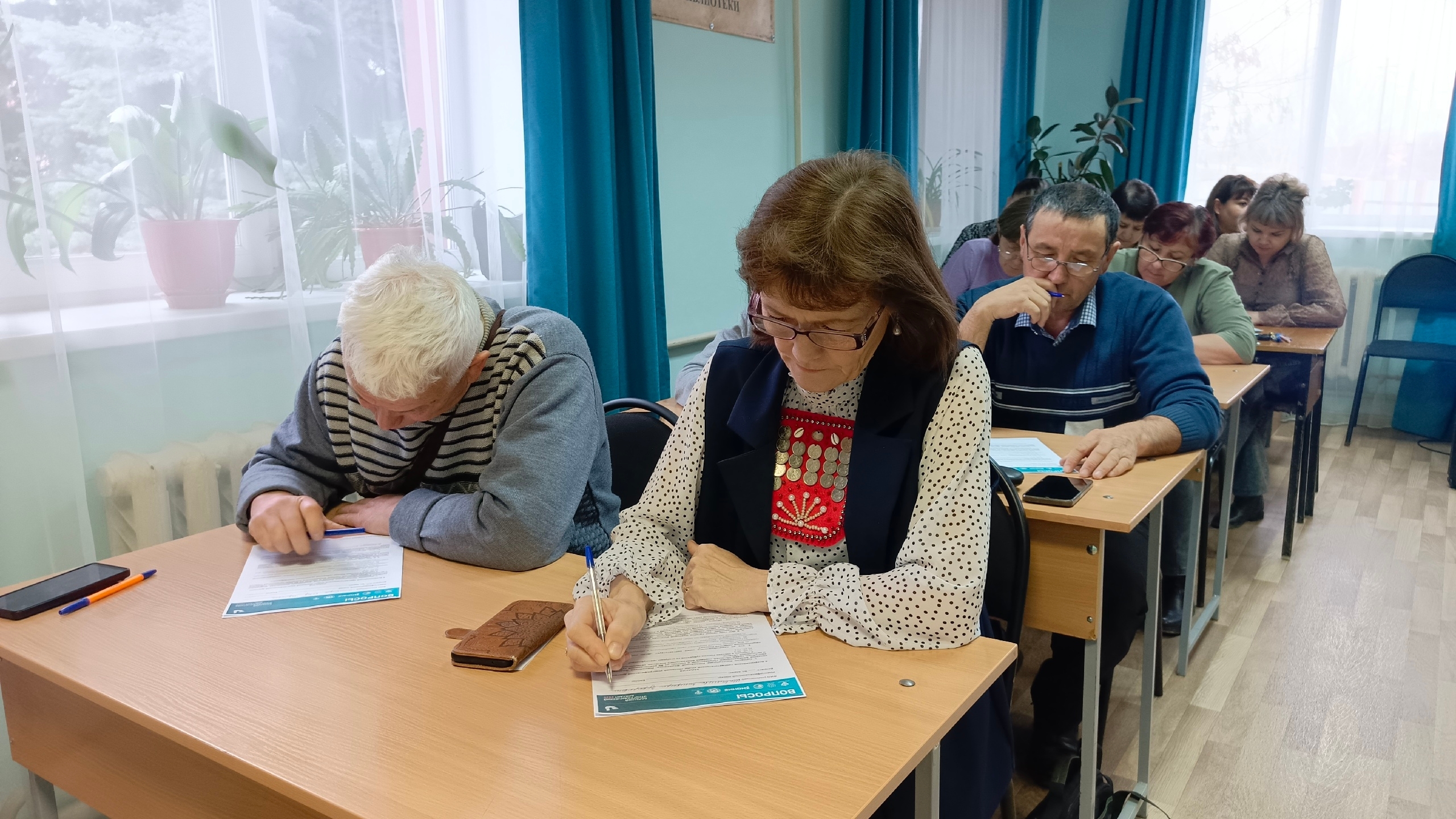 В центральной библиотеке состоялся Большой этнографический диктант